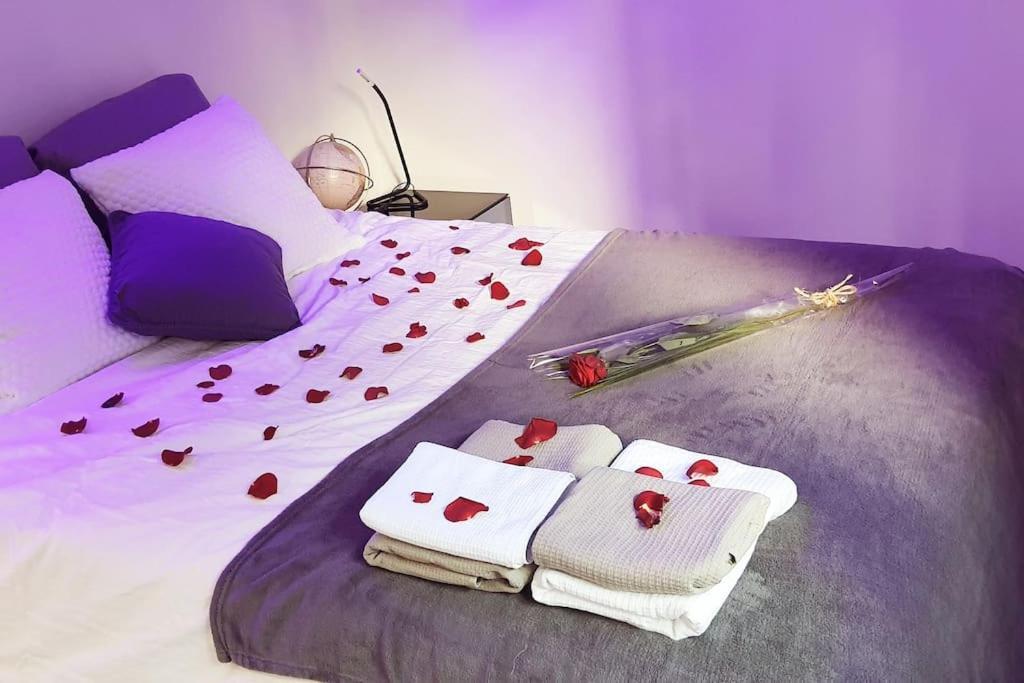La Bonne Etoile Marseille ! Hebergement Romantique ! Jacuzzi Et Piscine מראה חיצוני תמונה